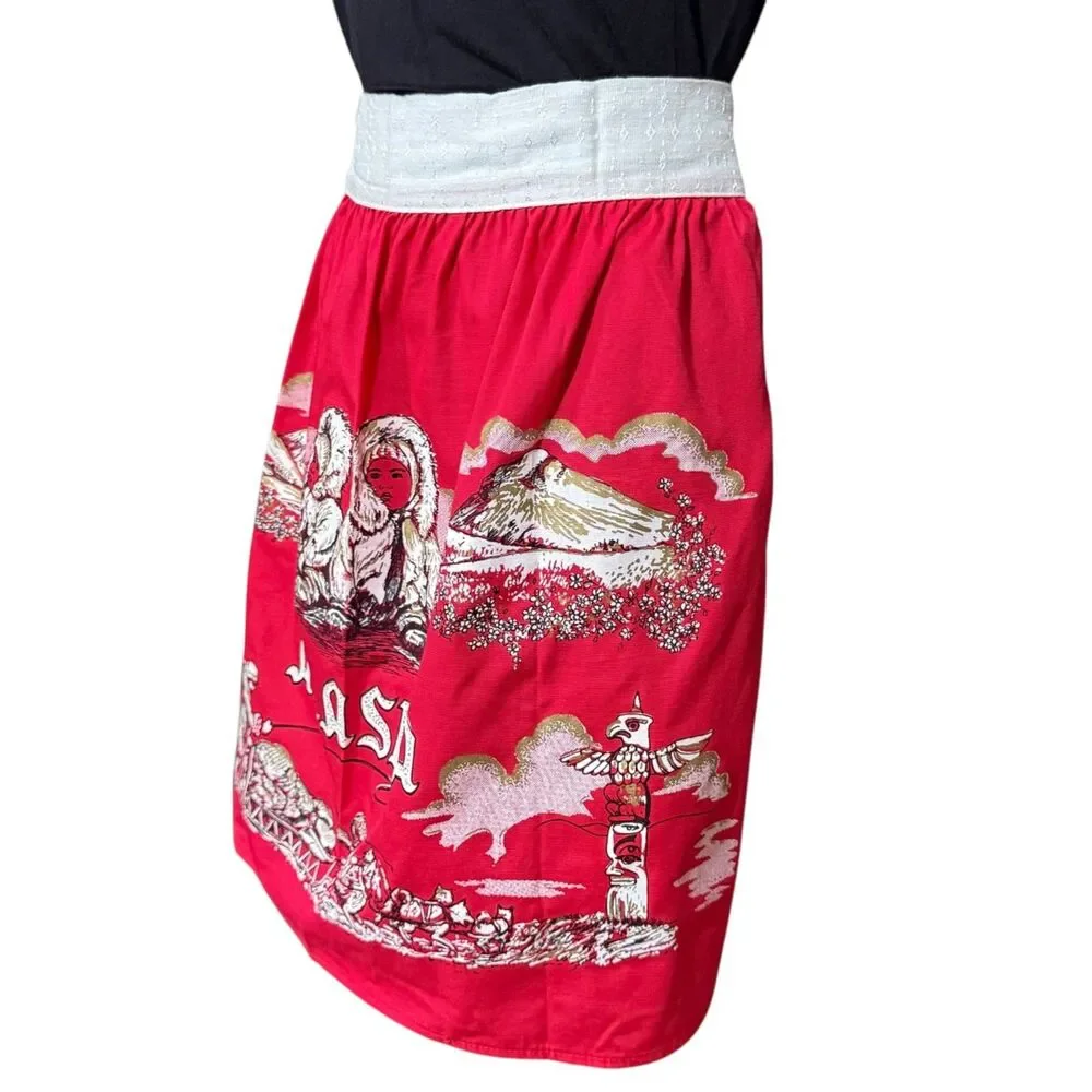 Vintage Alaska Souvenir Scenic Half Apron Kitschy Farmhouse Never Used Retro Red